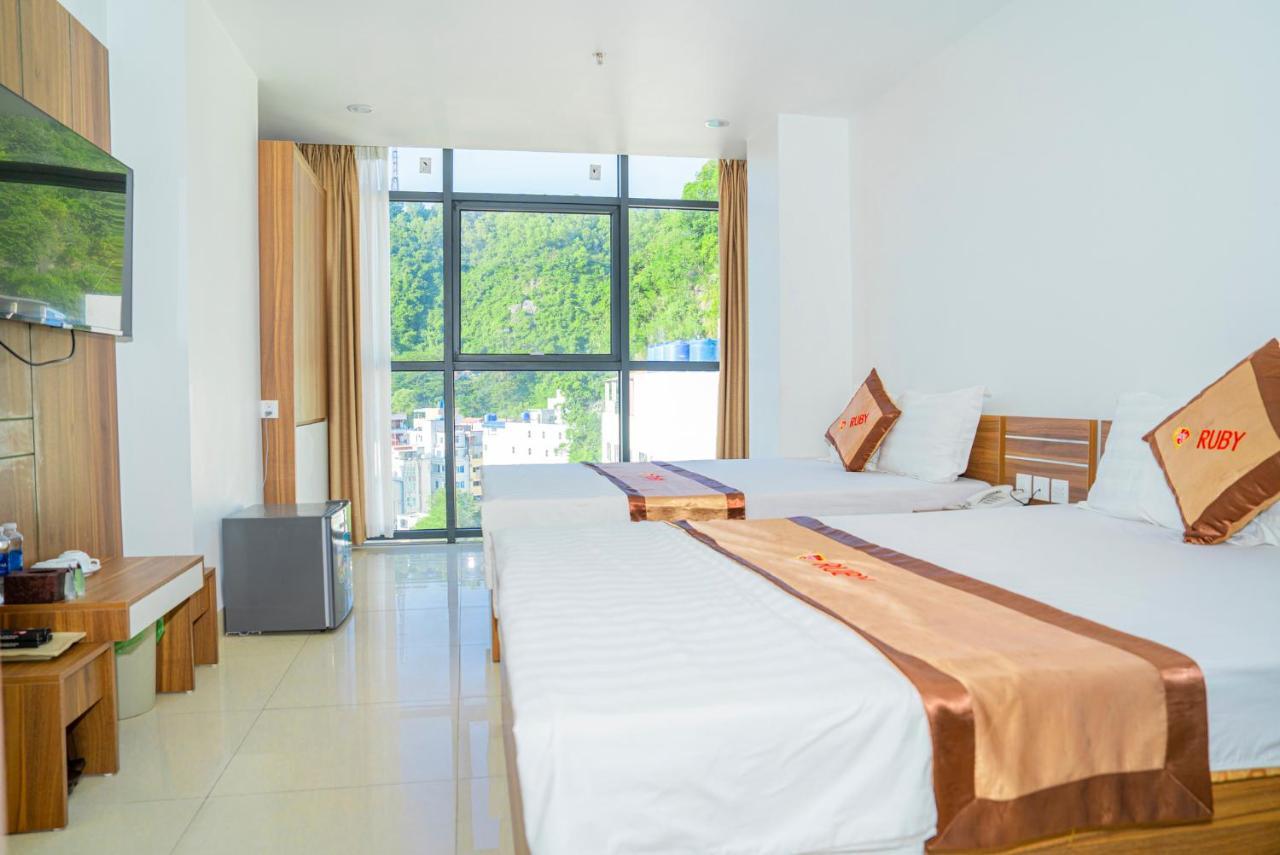 Hong Quang Hotel Cat Ba Island Екстер'єр фото