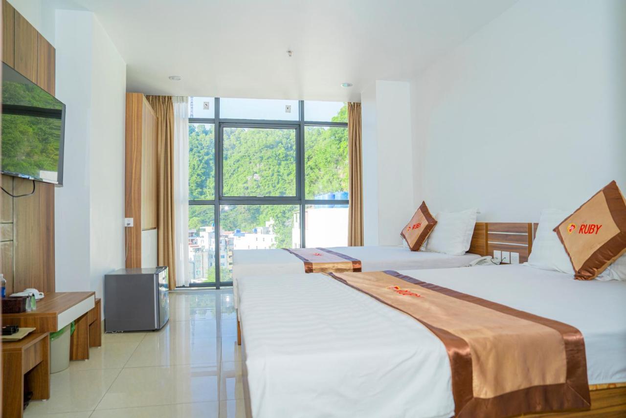 Hong Quang Hotel Cat Ba Island Екстер'єр фото
