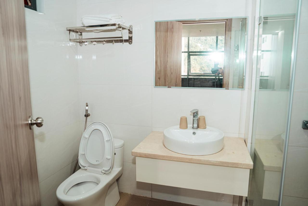 Hong Quang Hotel Cat Ba Island Екстер'єр фото