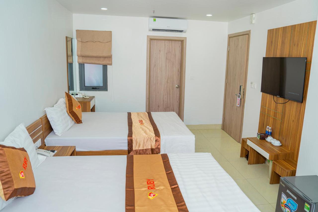 Hong Quang Hotel Cat Ba Island Екстер'єр фото