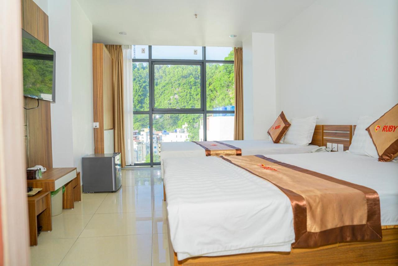 Hong Quang Hotel Cat Ba Island Екстер'єр фото