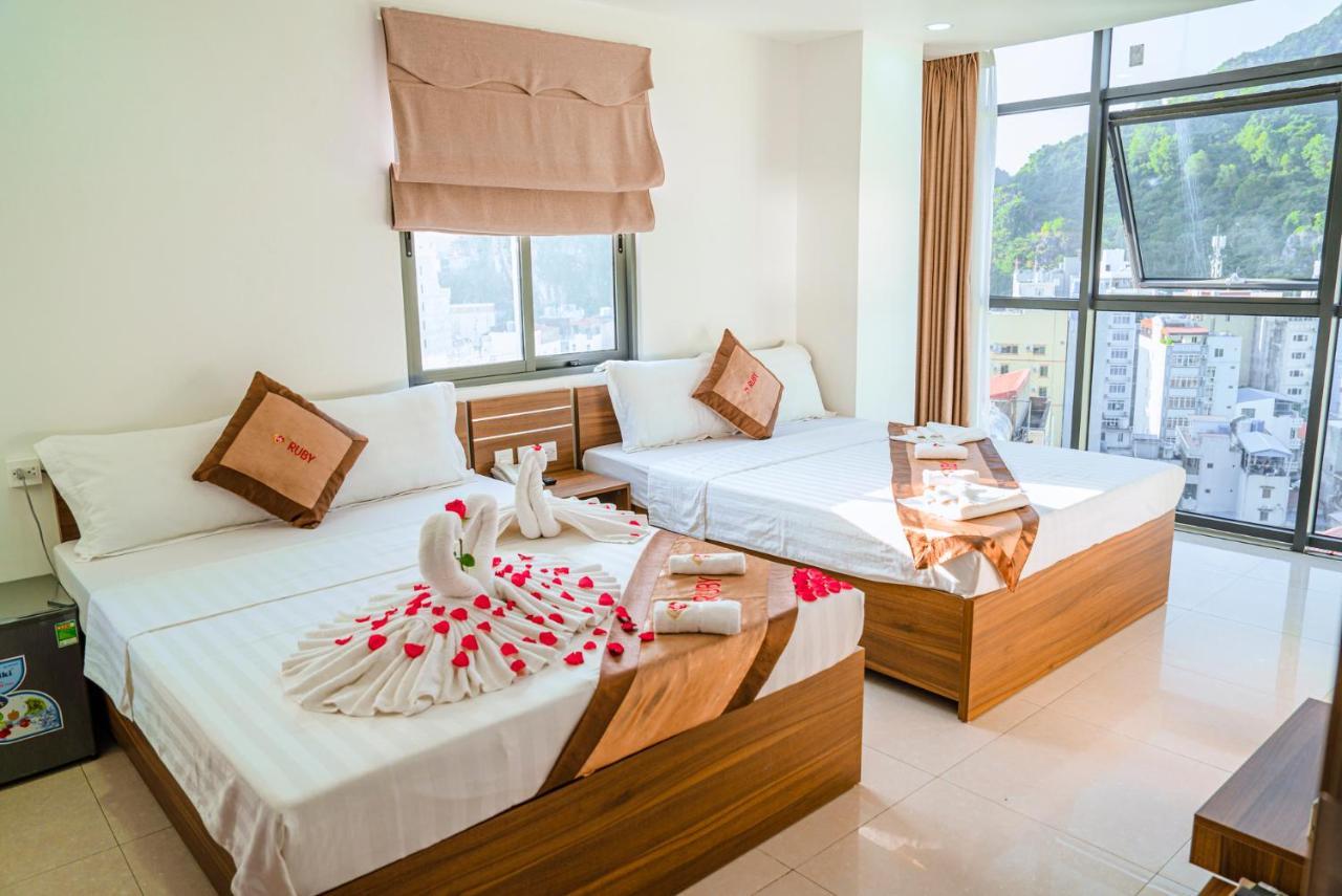 Hong Quang Hotel Cat Ba Island Екстер'єр фото