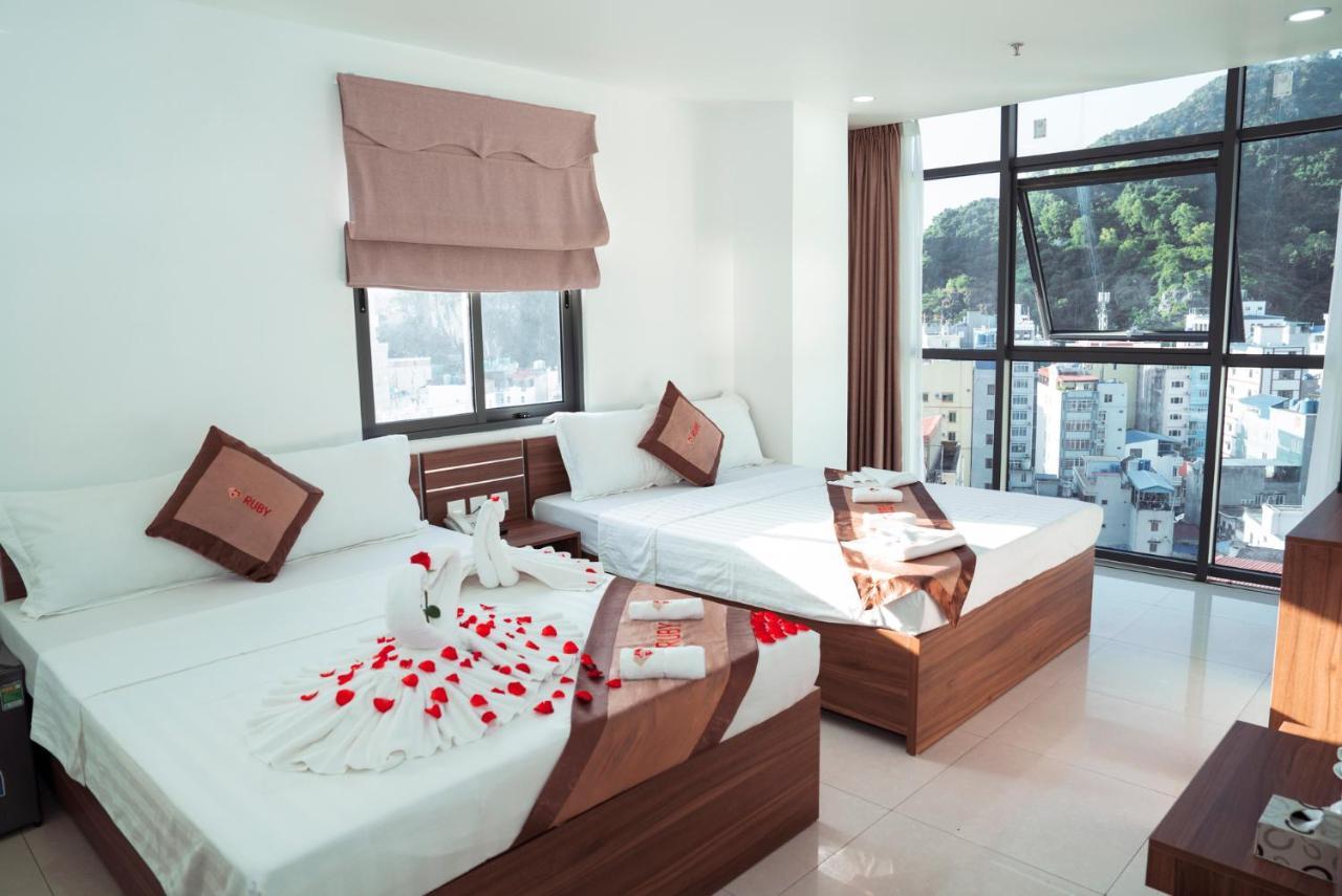 Hong Quang Hotel Cat Ba Island Екстер'єр фото