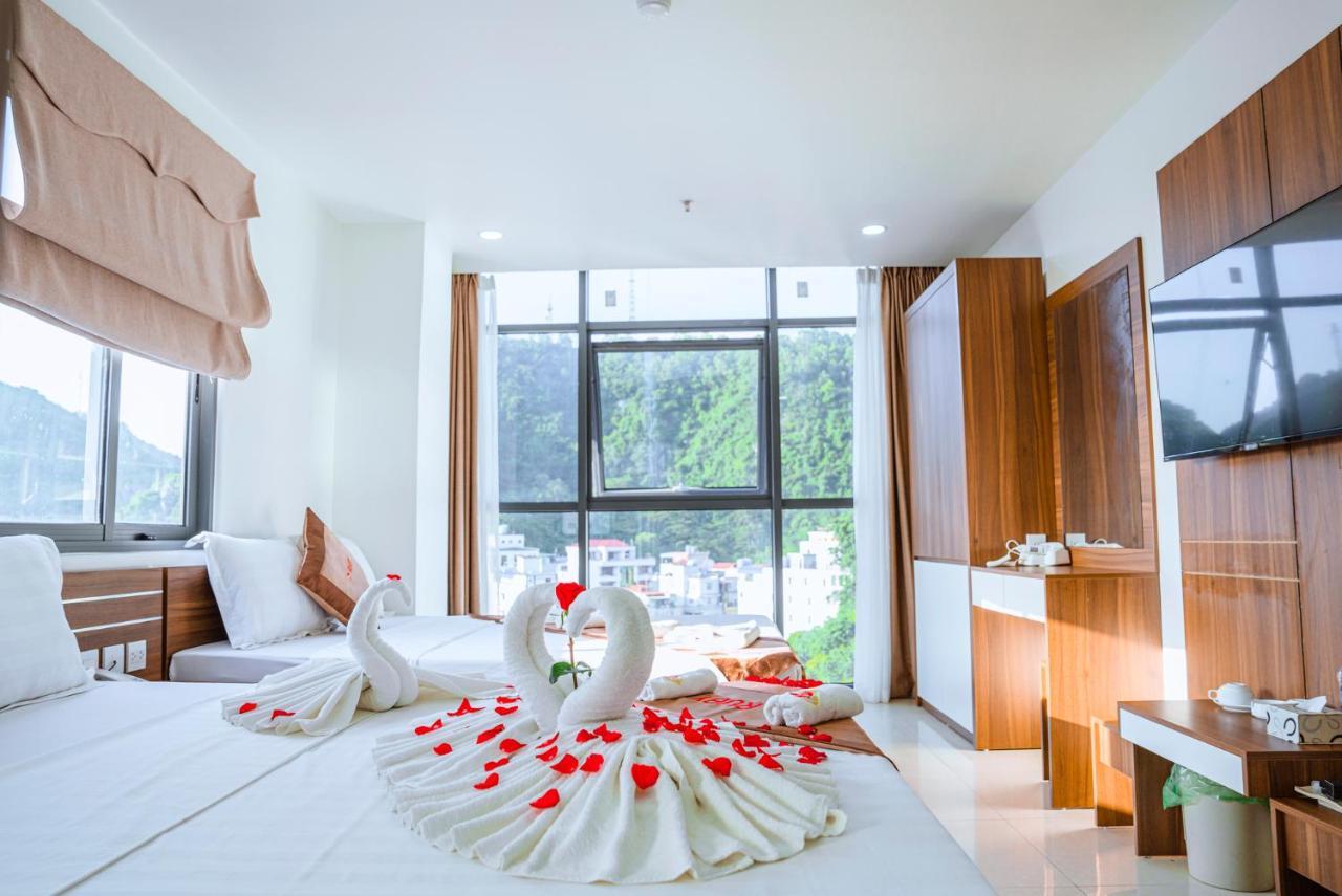 Hong Quang Hotel Cat Ba Island Екстер'єр фото